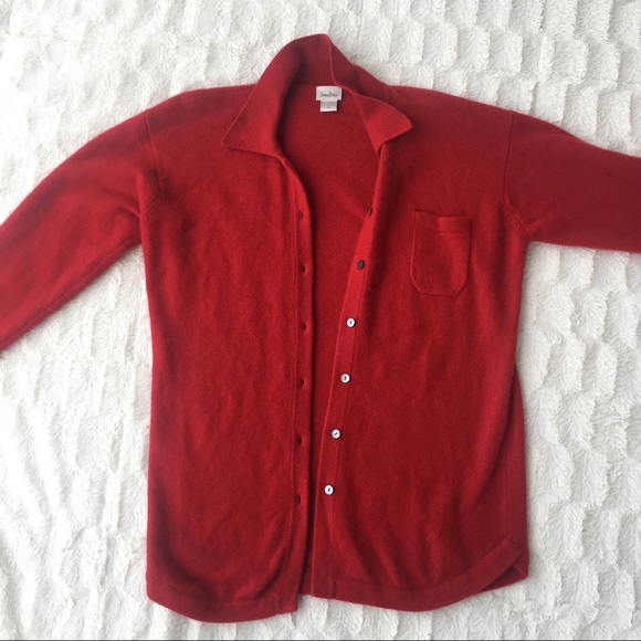 Neiman Marcus Sweaters - Neiman Marcus 100% cashmere cardigan